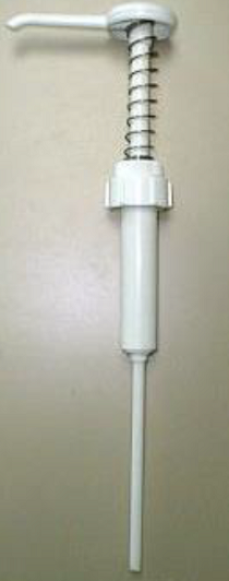 BOMBA MANUAL 30 ML. PARA BIDON DE 5 L.