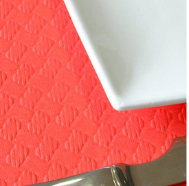 MANTEL 120X120 40 GRS. EXTRA GAMA COLOR ROJO