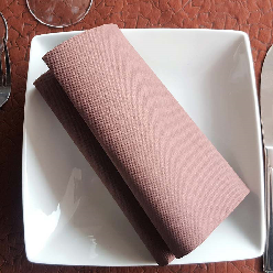 SERVILLETAS GAMA PUNTA-PUNTA 40X40 1/4 2C MARRON
